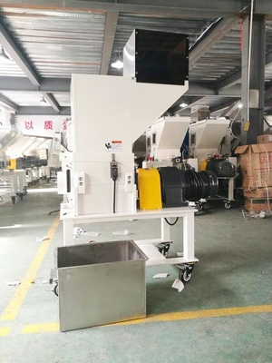 Άσπρος αργόστροφος πλαστικός Granulator 1.5KW μύλος og-1LS 20 Kg/H ικανότητας