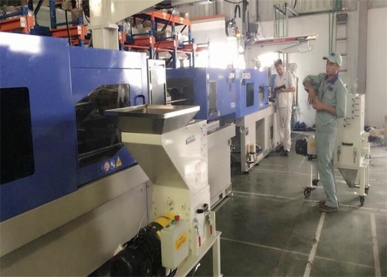 Sprues και ατελειών αργόστροφο πλαστικό Granulator άσπρο χρώμα og-3LS μύλων 2.2KW
