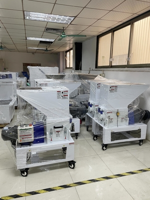 SUS Slow Speed ​​Plastic Crusher, 380V Plastic Grinder Crusher Granulator
